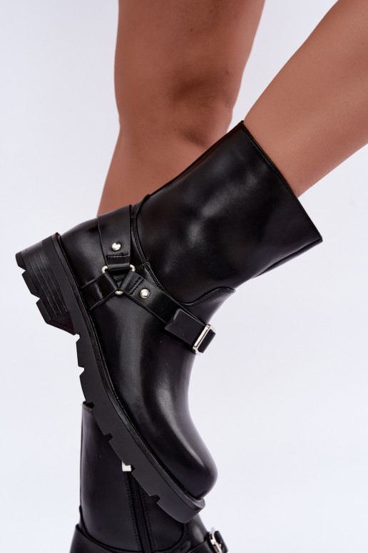 Botines aislados para mujer con correas y hebillas en negro Delmora