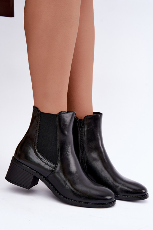 Botines elegantes para mujer en color negro Dalmora