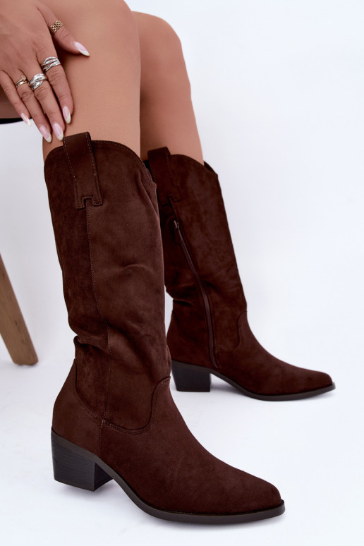 Botas altas de estilo cowboy con tacones en marrón Rialene