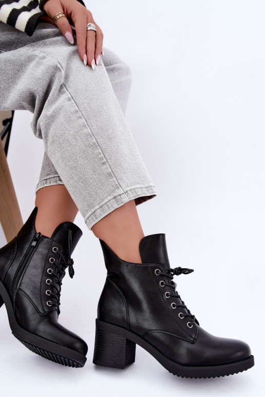 Botines de mujer cálidos con cordones en negro Garella
