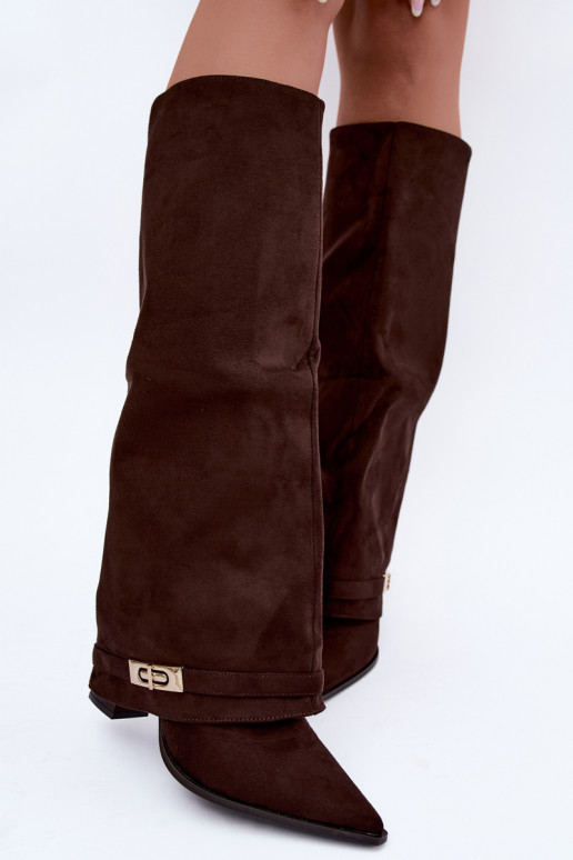 Botas altas cálidas con caña cosida y tacones en marrón Jorella