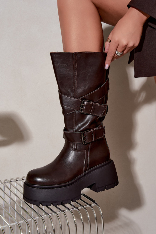 Botas altas con plataforma y correas en color chocolate Delsenne