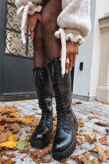 Botas altas calentitas de mujer con plataforma y cordones en negro Kasmina