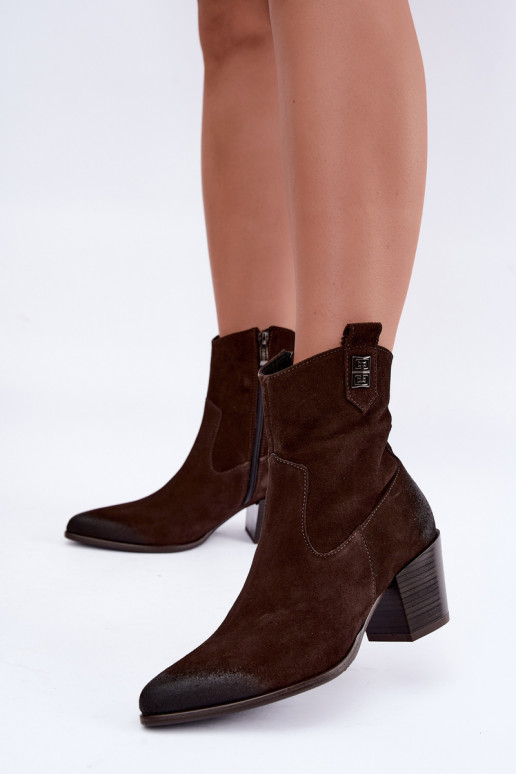 Botines aislados para mujer de estilo cowboy con tacones de ante natural Zazoo 60603