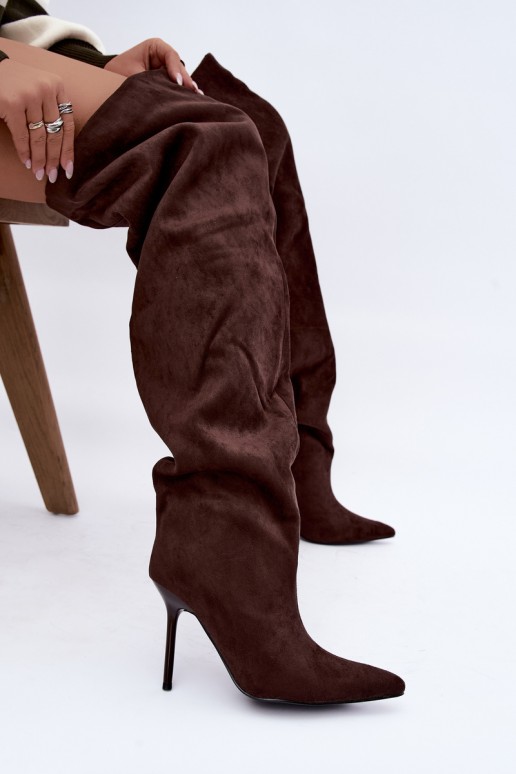 Botas altas para mujer con tacones delgados en color marrón Aderelle