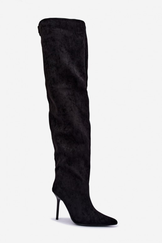 Botas altas para mujer con tacones delgados en color negro Aderelle