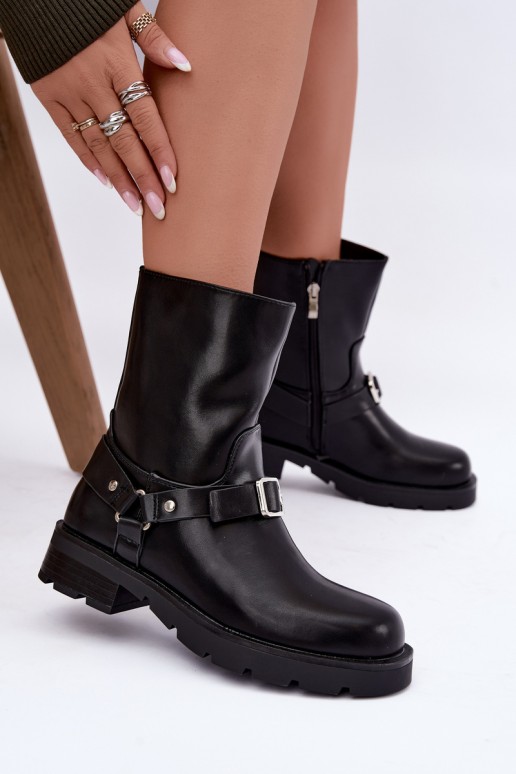 Botines aislados para mujer con correas y hebillas en negro Delmora