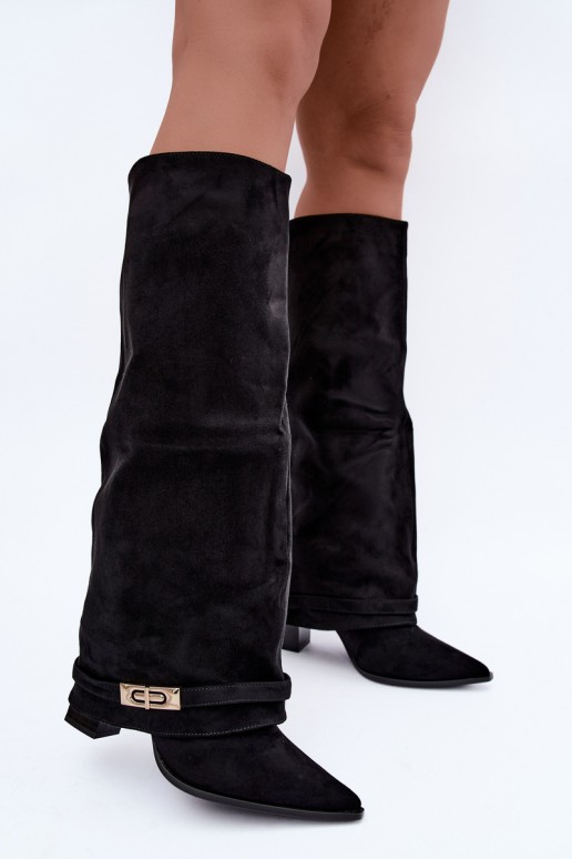 Botas altas cálidas con caña cosida y tacones en negro Jorella