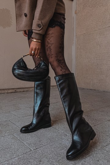 Botas altas de cuero cálidas con tacones anchos en negro Zazoo 542