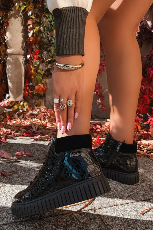 Botines negros aislados para mujer con cordones de cuero natural con estampado Lee Cooper LCJ-26-01-4634