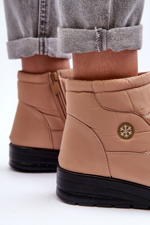 botas de nieve para mujer aisladas en color arena Helis