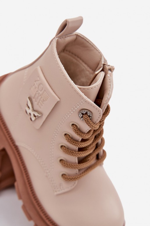 botines aislados para niños en color arena Alverina
