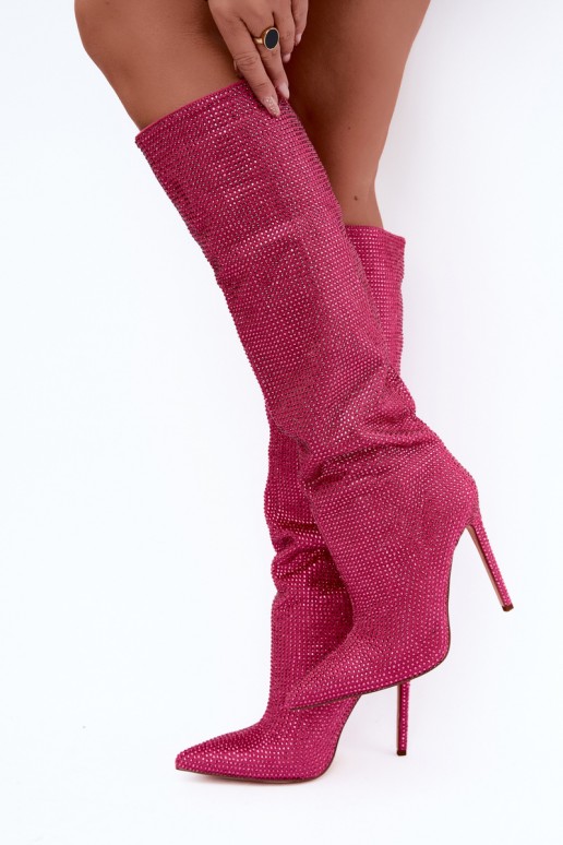 botas altas con tacones delgados y ojales brillantes en color rosa Lovisa