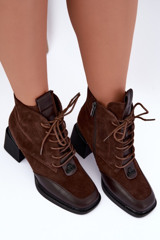 botines aislantes de ante sintético Artiker 59C0115 en color chocolate