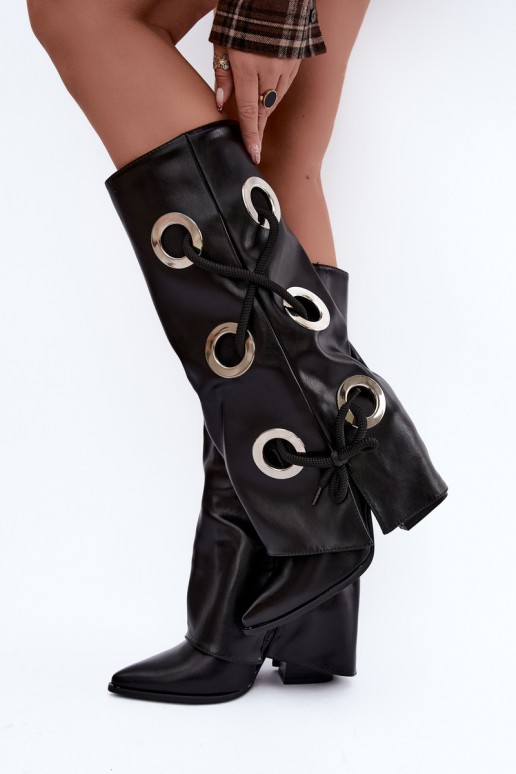 botas altas con caña atada y cordones decorativos en color negro Pamina