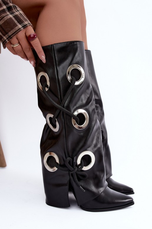 botas altas con caña atada y cordones decorativos en color negro Pamina