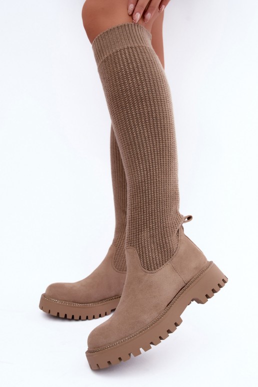 botas altas con caña tipo calcetín en color arena Sarielle
