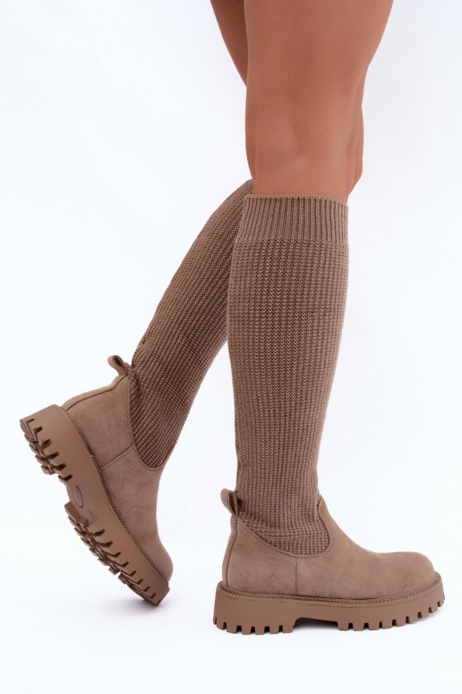 botas altas con caña tipo calcetín en color arena Sarielle