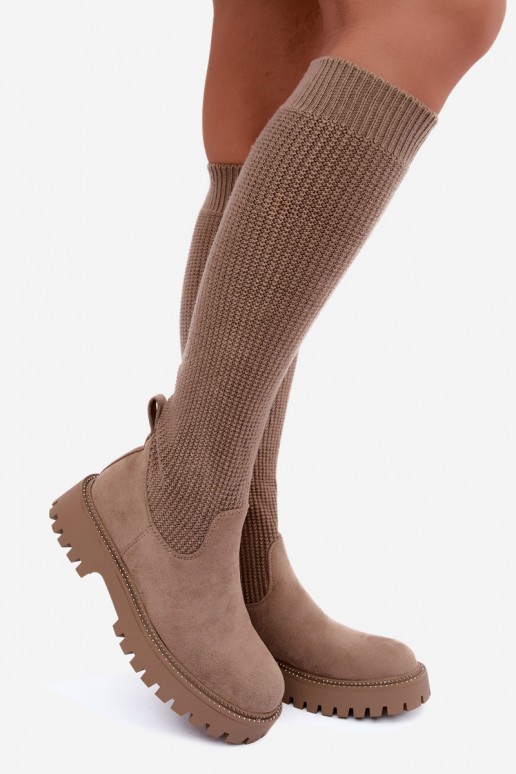 botas altas con caña tipo calcetín en color arena Sarielle