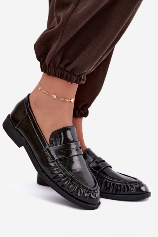 mocasines lacados con volantes en color negro Hellenne