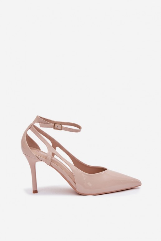 Zapatos de tacón beige de piel sintética con efecto charol Fionnel
