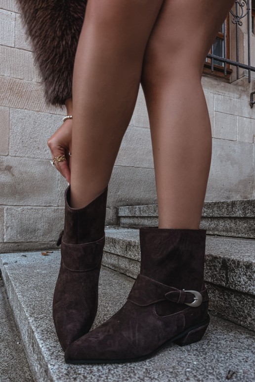 Botines aislados Serenelle de estilo cowboy en ante sintético marrón