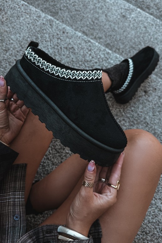 Botas de nieve bajas para mujer con flores bordadas y plataforma en negro Įjungtarirya