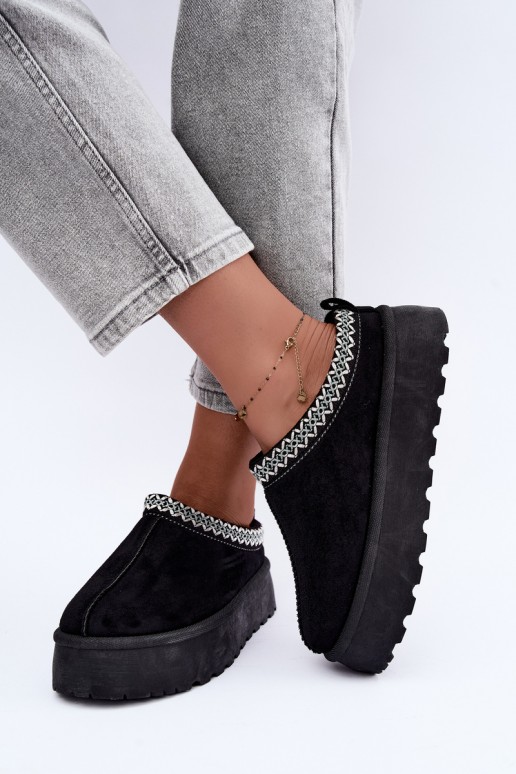 Botas de nieve bajas para mujer con flores bordadas y plataforma en negro Įjungtarirya