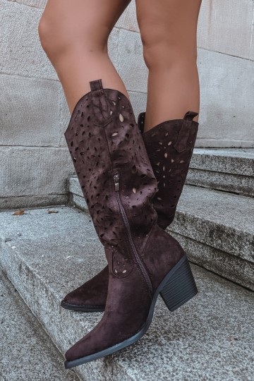 Botas altas de estilo cowboy con tacones en marrón Salirae 2