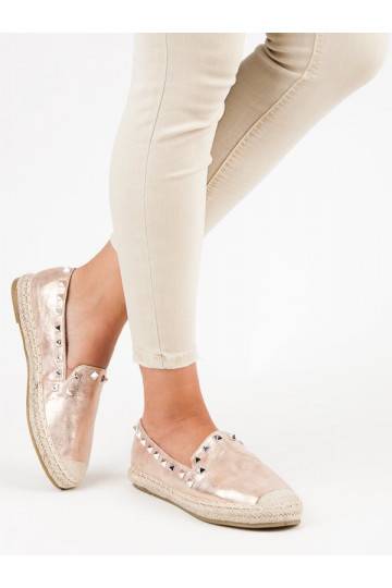 Alpargatas con remaches en oro rosa LX164CHA de Forever Folie