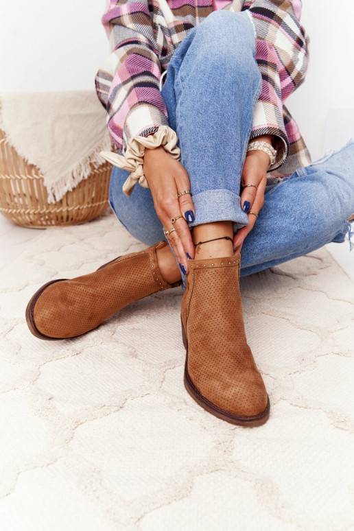 con elementos calados Botas Cut Out modelo color marrón Clever