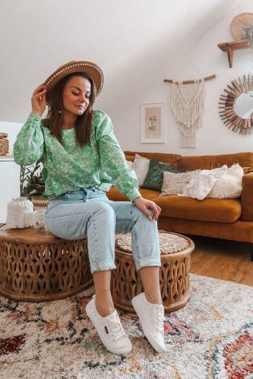 Zapatillas blancas con... 2