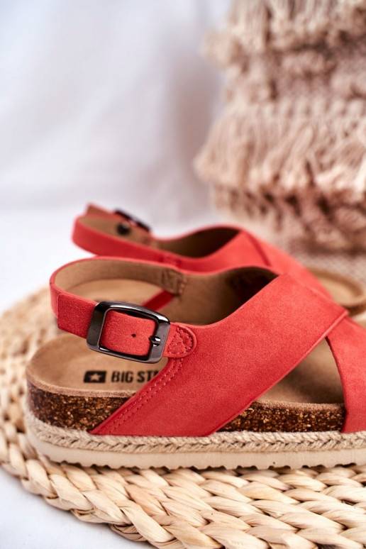 Sandalias infantiles color coral. Sandalias infantiles color coral.