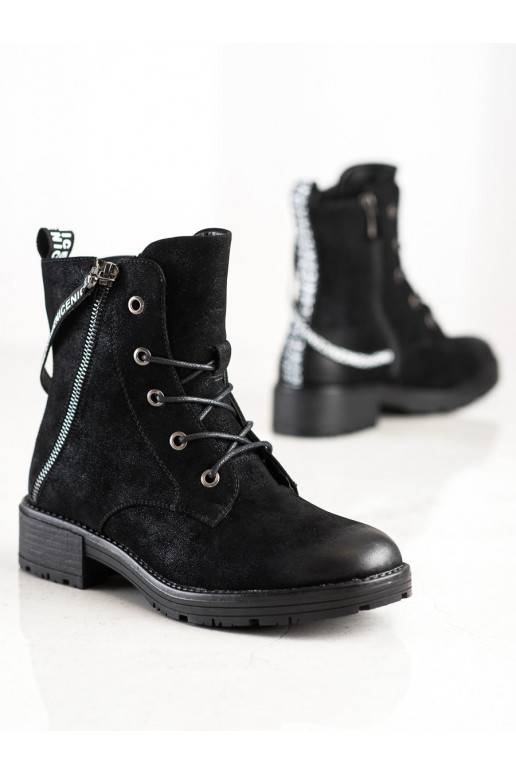 Botas con tacones decorados VINCEZA Botas con tacones decorados VINCEZA