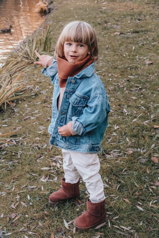 Cálidas botas de invierno para niños en color marrón Gooby