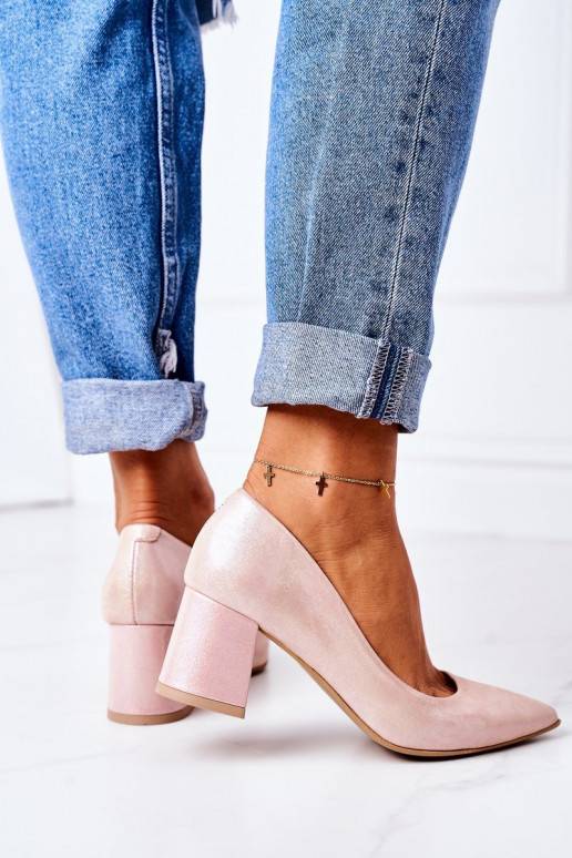Zapatos de raso rosa
