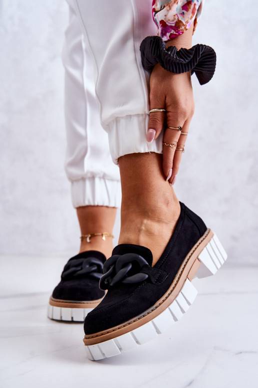 Zapatos elaborados en ante con... Zapatos elaborados en ante con...