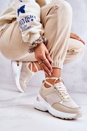 Deportivas brillantes con...