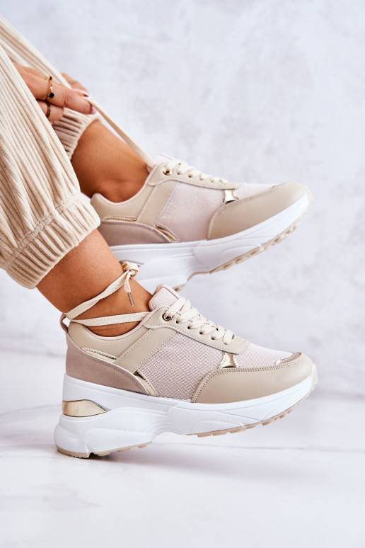 Deportivas brillantes con plataforma...