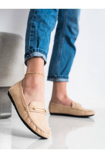 Mocasines beige cómodos