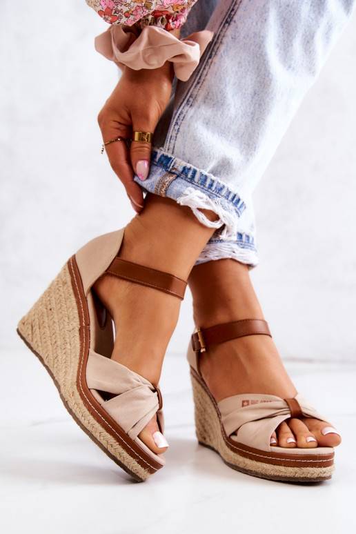 Sandalias de mujer con plataforma Big Star beige