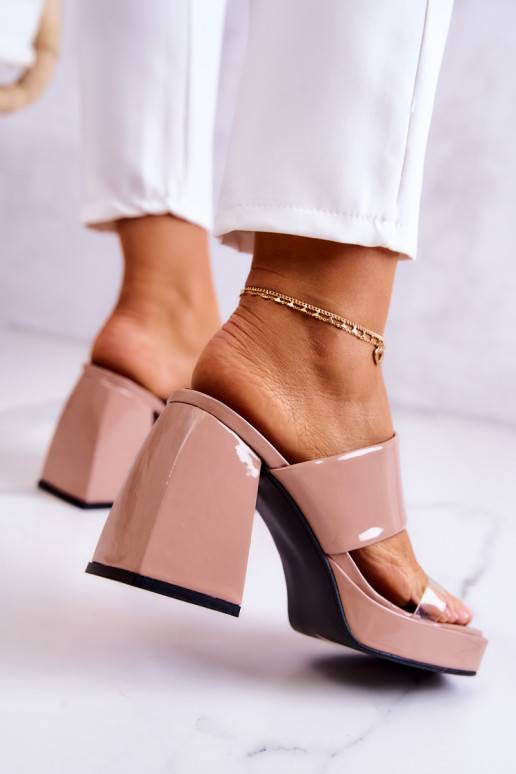 Sandalias con tacón Lakutas en beige...