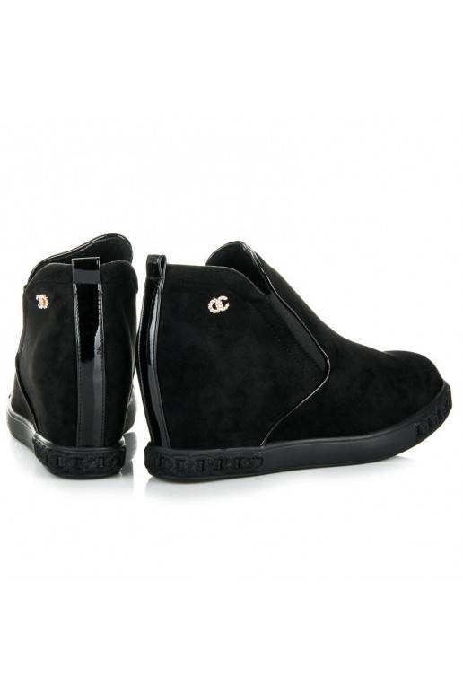 Zapatos sin cordones de ante negro... Zapatos sin cordones de ante negro...