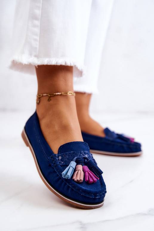 Mocasines con flecos en azul marino de Laressa
