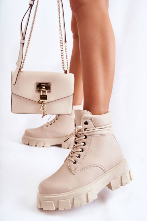 Botines de mujer en color marfil Flavin