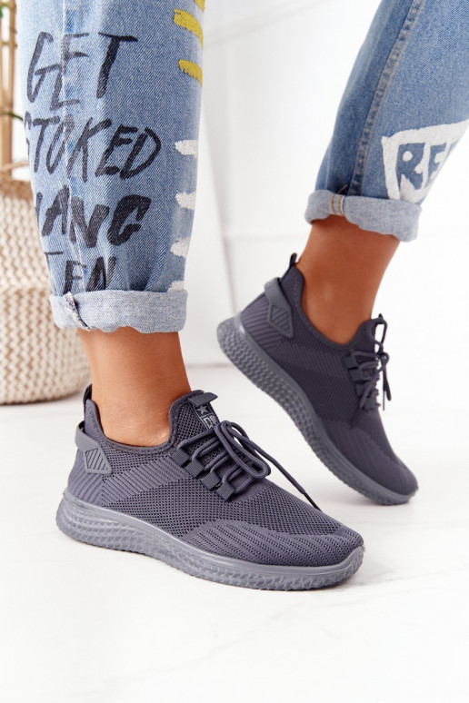 Zapatillas estilo sport en color gris... Zapatillas estilo sport en color gris...