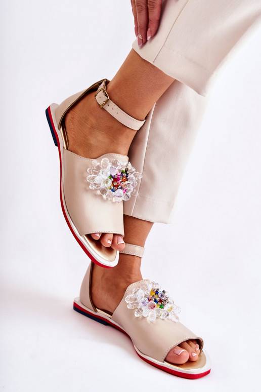 Sandalia con adornos Nevassa