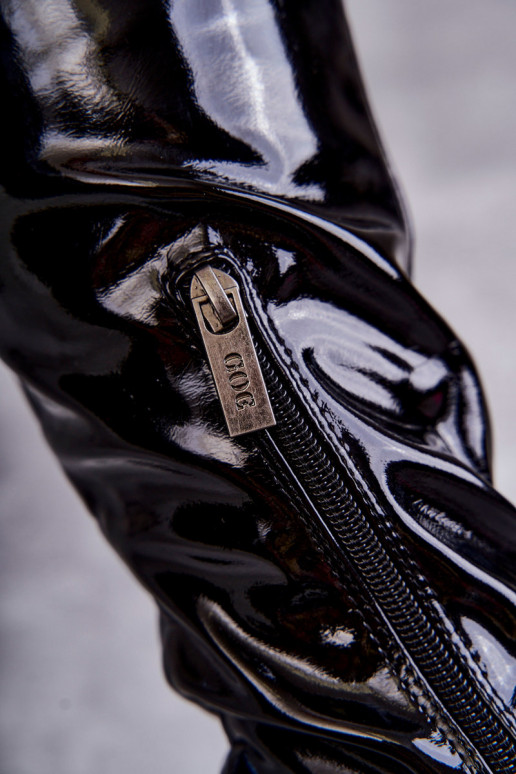 botas por encima de la rodilla con...