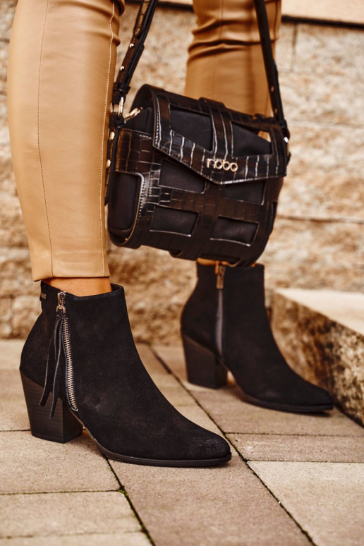 Botas Negras con tacones altos Big Star