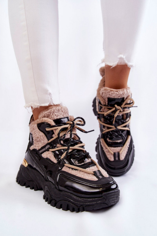 Calzado deportivo calentado negro y beige Edora